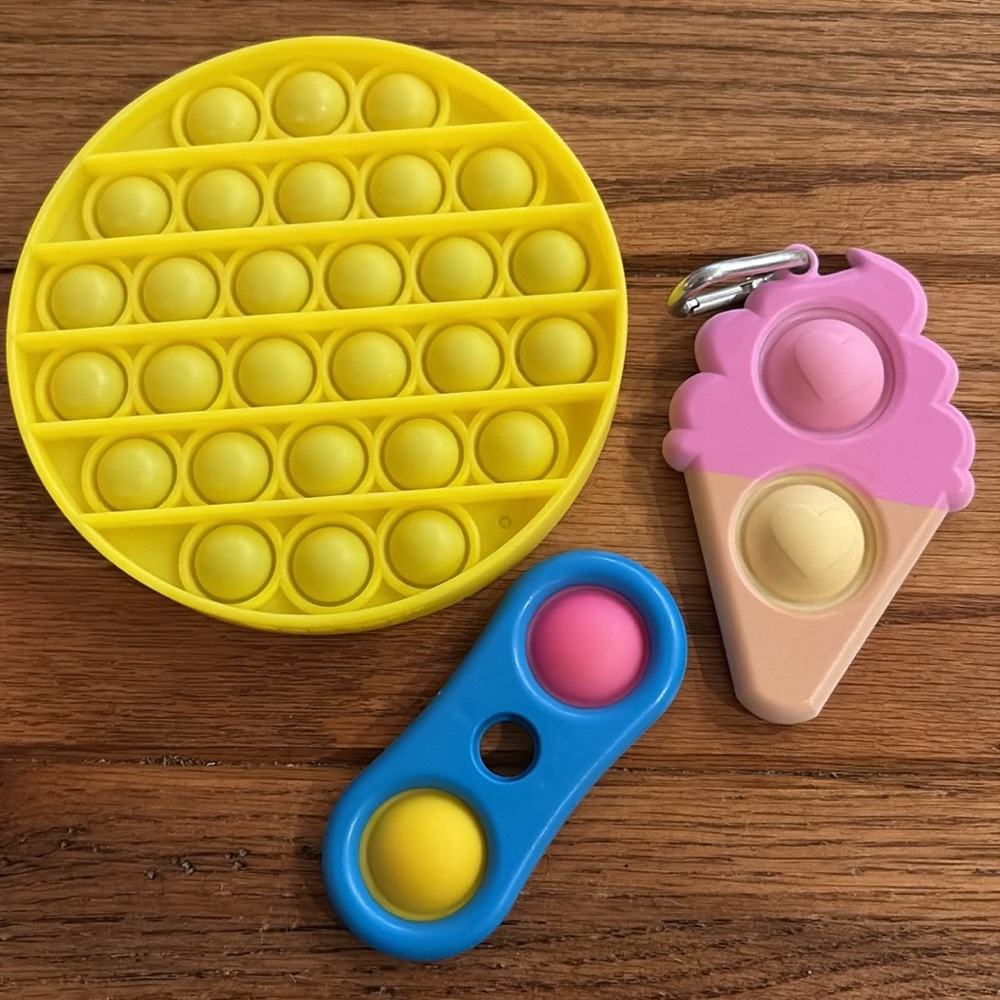 Fidget Toy Bundle - Picture 4 of 13